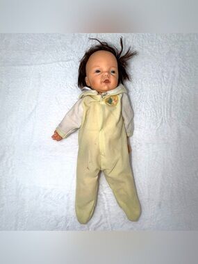 Vintage 1979  Mattel Love 'N Touch Baby Doll - Original Yellow Sleeper